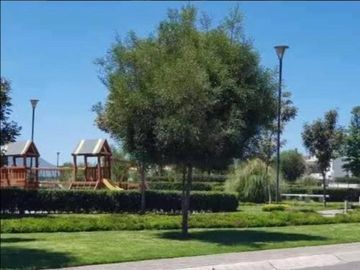 VENTA DE CASA MODELO ROBLE EN VALLE DE LAS FUENTES CALIMAYA