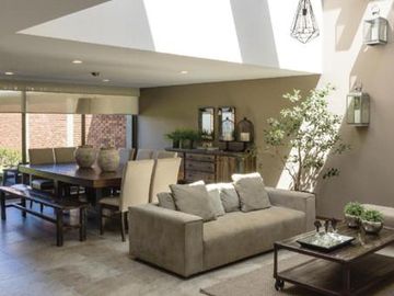 VENTA DE CASA MODELO ROBLE EN VALLE DE LAS FUENTES CALIMAYA