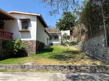 Venta de Casa en Fracc. Las Quintas Cuernavaca Morelos