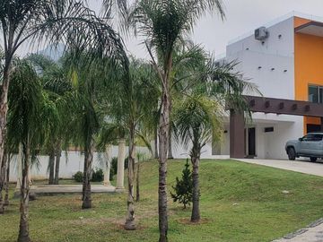 CASA QUINTA EN VENTA SANTIAGO NUEVO LEON