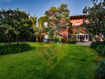 Casa en Venta o Renta en Lomas Altas