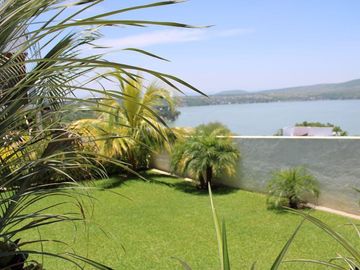 Casa en Venta en Vistalago Tequesquitengo