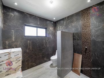 Quinta - Casa con Alberca y papala en Venta Portal de Zuazua en  Zona portal del Norte