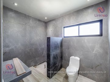 Quinta - Casa con Alberca y papala en Venta Portal de Zuazua en  Zona portal del Norte