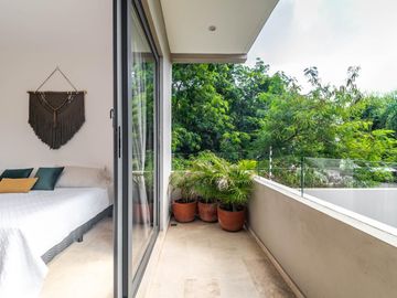 Departamento en venta de 2 rec al lado de Centro Maya