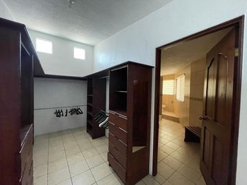 CASA EN VENTA BOSQUES DE LAS CUMBRES MONTERREY