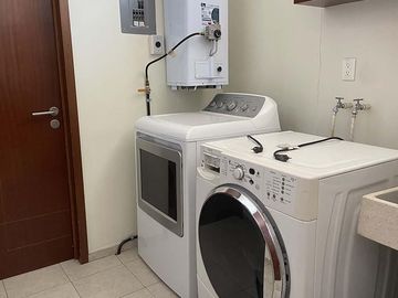 Departamento en  venta de 3 recamaras en Atlixcayotl Angelopolis Puebla.