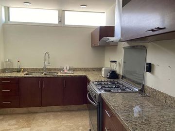 Departamento en  venta de 3 recamaras en Atlixcayotl Angelopolis Puebla.