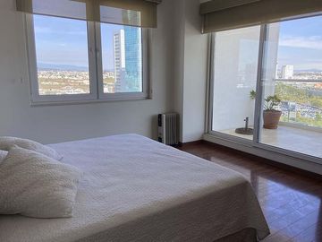 Departamento en  venta de 3 recamaras en Atlixcayotl Angelopolis Puebla.