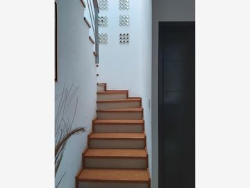 VENTA DE CASA EN FRACCIONAMIENTO VILLA TOSCANA EN TOLUCA