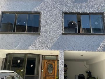 Casa en  Condominio en Clavería
