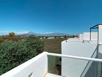 Casa en  Venta en Cuautlancingo, Puebla, a unos minutos plaza San Diego