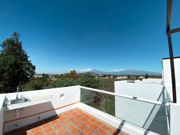 Casa en  Venta en Cuautlancingo, Puebla, a unos minutos plaza San Diego