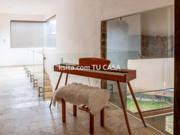 Casa en venta en Zerezotla en fraccionamiento cerrado. Cholula, Puebla.