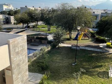 CASA EN VENTA CERRADAS DE SANTA ROSA  APODACA NL