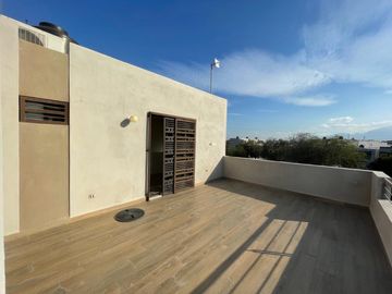 CASA EN VENTA CERRADAS DE SANTA ROSA  APODACA NL