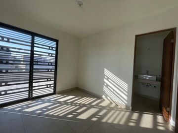 CASA EN VENTA CERRADAS DE SANTA ROSA  APODACA NL