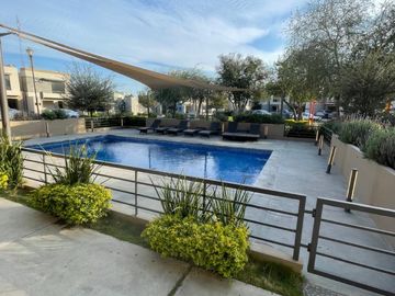 CASA EN VENTA CERRADAS DE SANTA ROSA  APODACA NL