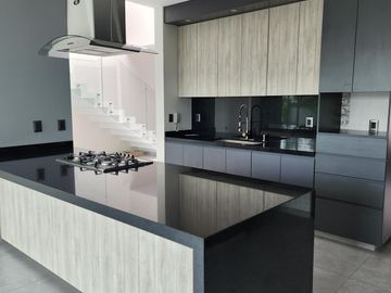 Casa en Venta en Vistas Altozano Fraccionamiento privado