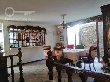 Casa en Venta en Calle Niños Heroes, colonia Guadalupe Victoria, Coatzacoalcos, Ver.