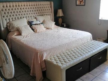 Casa en Venta en Calle Niños Heroes, colonia Guadalupe Victoria, Coatzacoalcos, Ver.