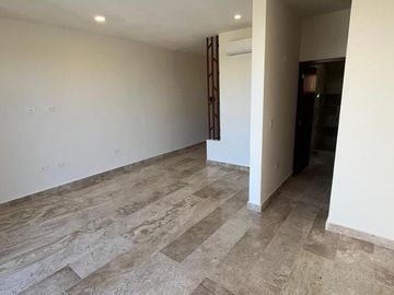 PRECIO POR OCTUBRE! VISTA AL MAR , ACABADOS DE LUJO, 1 CALLE DE 5TA AVENIDA