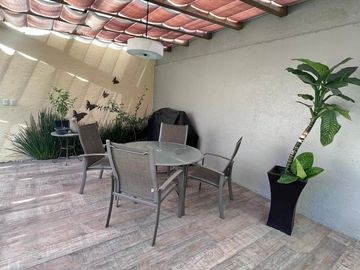 VENTA DE CASA EN RESIDENCIAL CASA DEL VALLE EN METEPEC