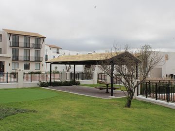 Departamento con Jardin a estrenar  en Venta en El Refugio Querétaro