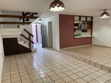 Casa - Bosques del Campestre