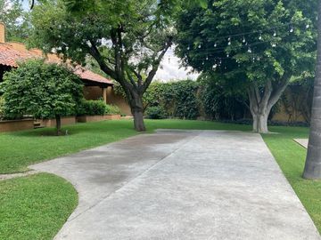 CASA EN JOSE G PARRES