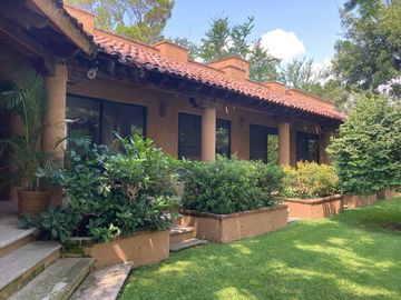 CASA EN JOSE G PARRES