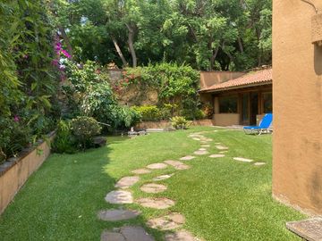 CASA EN JOSE G PARRES