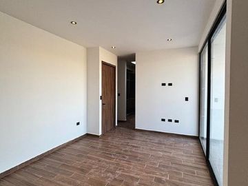 Casa en  venta de 3 recamaras en Angelopolis con acabados de lujo