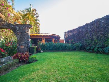 Residencia en venta Fraccionamiento Limoneros, Cuernavaca