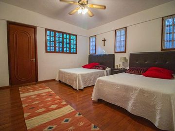 Residencia en venta Fraccionamiento Limoneros, Cuernavaca