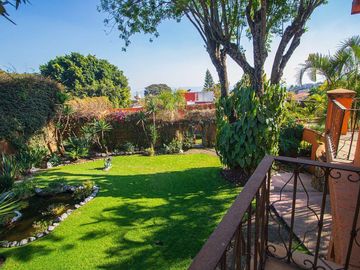 Residencia en venta Fraccionamiento Limoneros, Cuernavaca