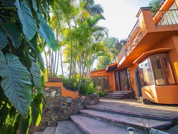 Residencia en venta Fraccionamiento Limoneros, Cuernavaca