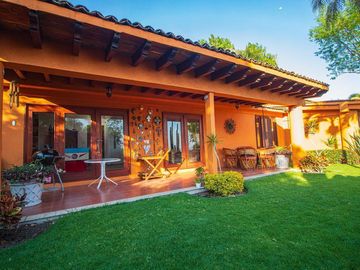 Residencia en venta Fraccionamiento Limoneros, Cuernavaca
