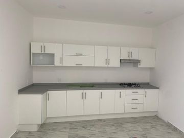 CASA EN BRISAS
