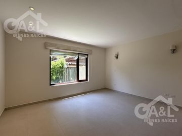 Casa en Venta Un Nivel Fraccionamiento Residencial Los Manantiales