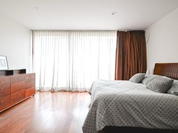 CASA EN VENTA EN ZONA CALZADA ZAVALETA