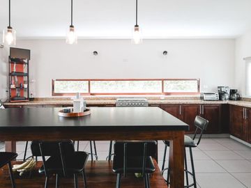 CASA EN VENTA EN ZONA CALZADA ZAVALETA