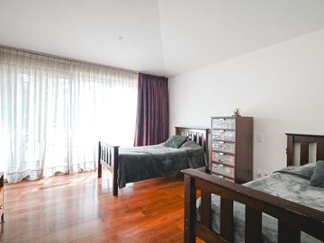 CASA EN VENTA EN ZONA CALZADA ZAVALETA