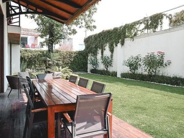 CASA EN VENTA EN ZONA CALZADA ZAVALETA
