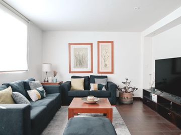 CASA EN VENTA EN ZONA CALZADA ZAVALETA