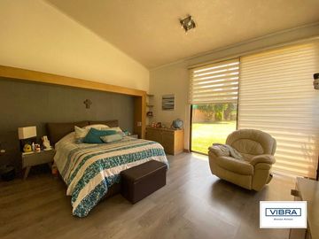2,700 m2 de terreno, CASA a la venta en San  Bartolo Ameyalco.