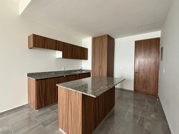 CABO MARINO, Departamento en VENTA con espectacular vista al canal de la MARINA y al mar!