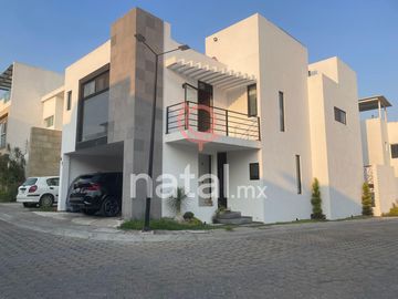 CASA EN VENTA parque habana LOMAS DE ANGELOPOLIS PUEBLA