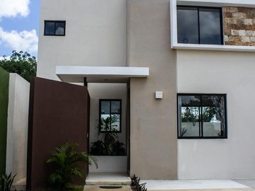Casas en Venta en privada  -  Conkal