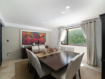 Casa en venta en Club de Golf Los Encinos